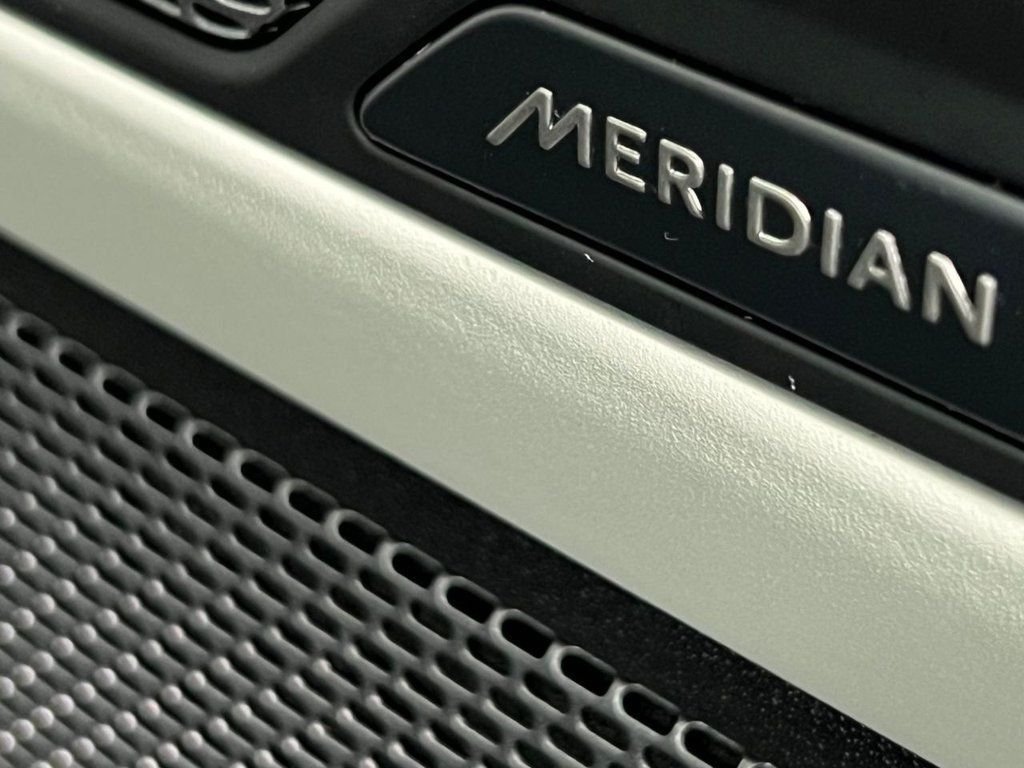 Used Land Rover Defender 2021 for sale - 77027205: Photo 29