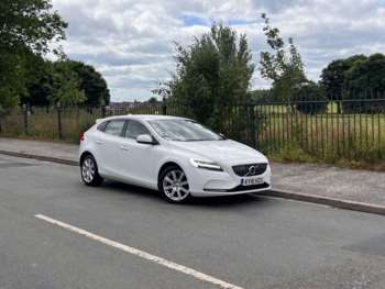 Used Volvo V40 2018 for sale - 75061991: Photo
