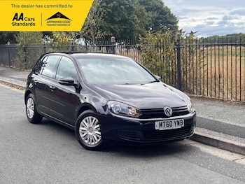 Volkswagen - Golf