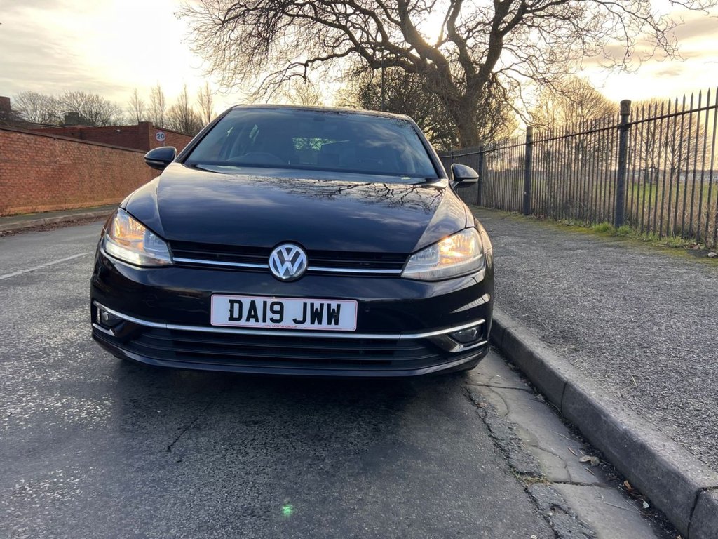 Used Volkswagen Golf 2019 for sale - 76867419: Photo 11