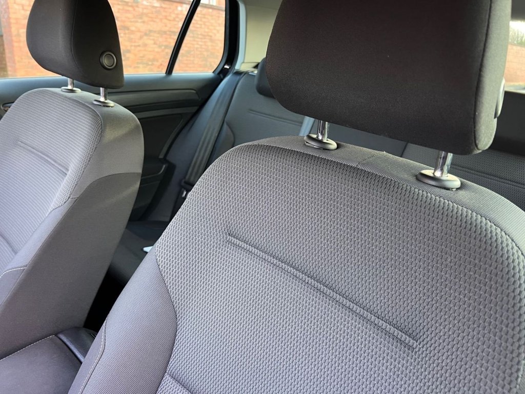 Used Volkswagen Golf 2019 for sale - 76867419: Photo 12