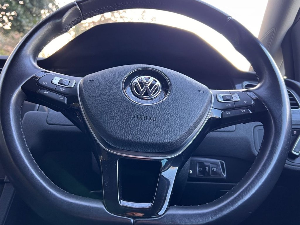 Used Volkswagen Golf 2019 for sale - 76867419: Photo 24