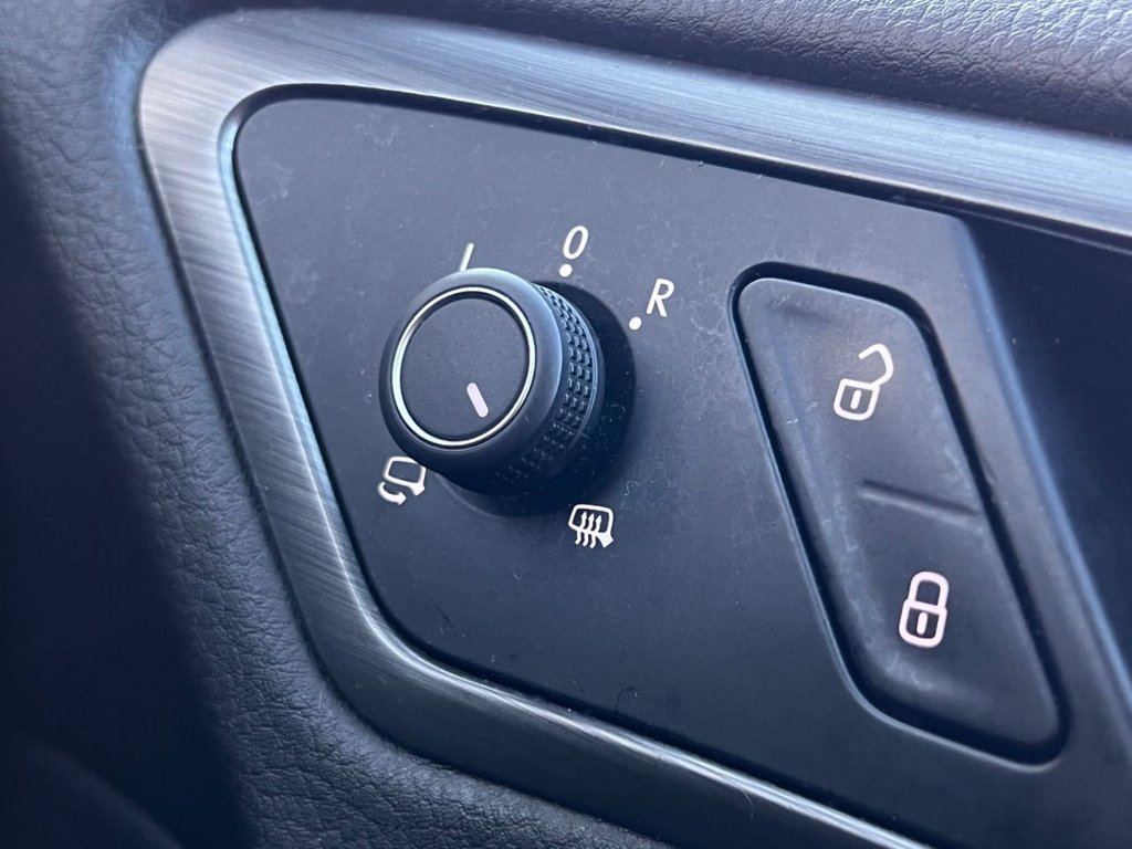 Used Volkswagen Golf 2019 for sale - 76867419: Photo 28