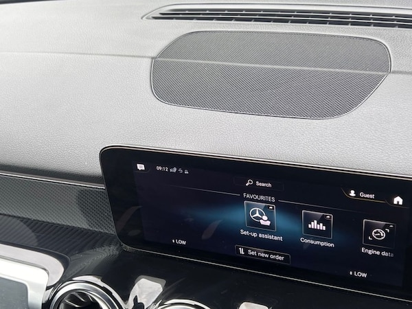 Used Mercedes-Benz GLB 2022 for sale - 76105642: Photo 17