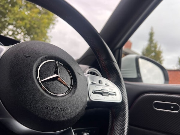 Used Mercedes-Benz GLB 2022 for sale - 76105642: Photo 27