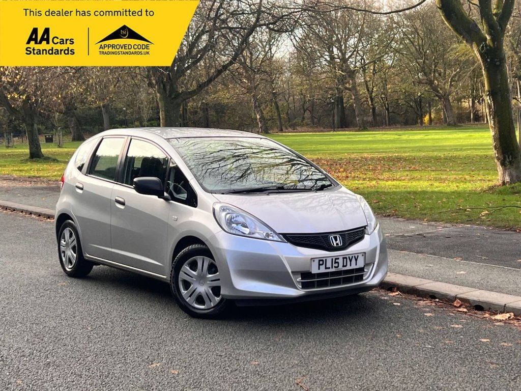 Used Honda Jazz 2015 for sale - 76631899: Photo 1