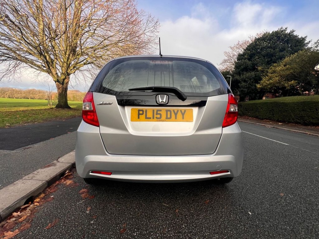 Used Honda Jazz 2015 for sale - 76631899: Photo 11