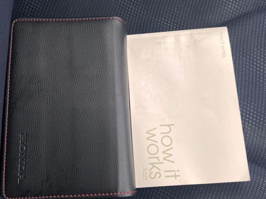 Used Honda Jazz 2015 for sale - 76631899: Photo 24