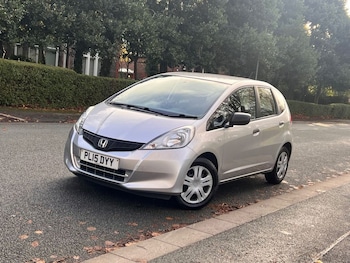 Used Honda Jazz 2015 for sale - 76631899: Photo