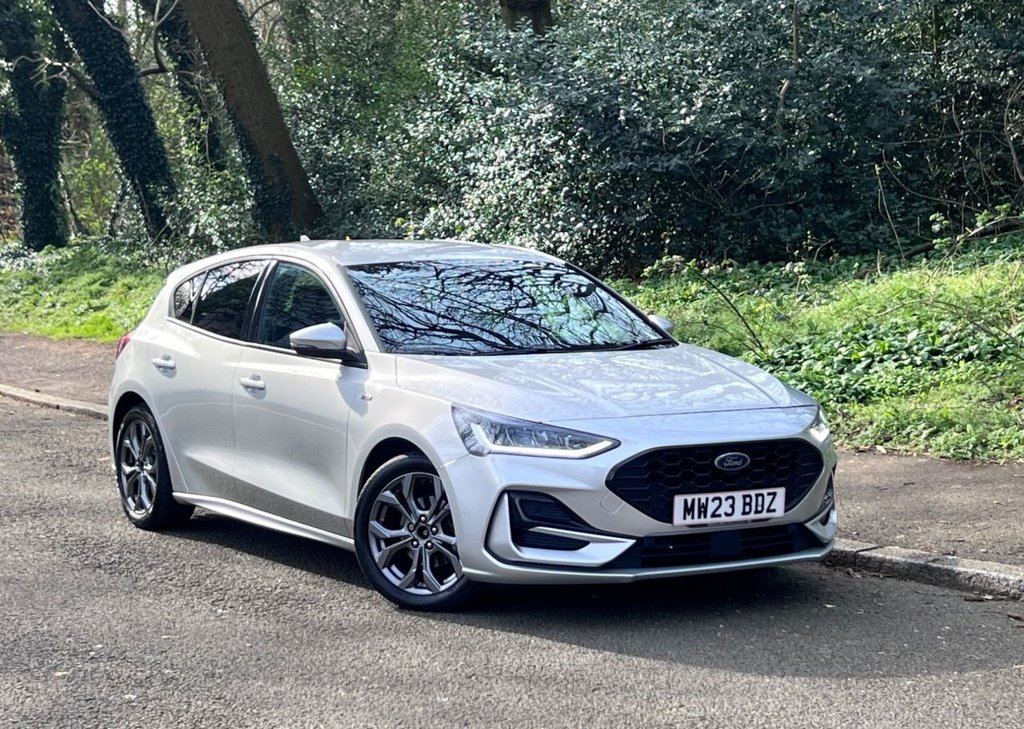 Used Ford Focus 2023 for sale - 77952680: Photo 1