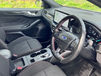 Used Ford Focus 2023 for sale - 77952680: Photo