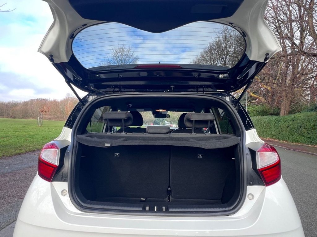 Used Hyundai i10 2020 for sale - 77384219: Photo 16