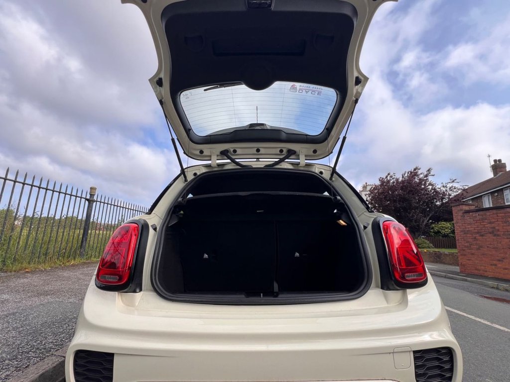 Used MINI Hatch 2020 for sale - 76617361: Photo 16