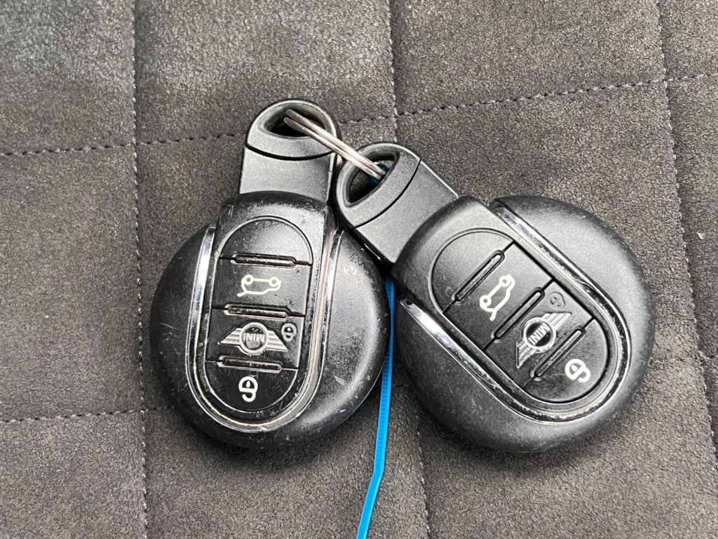 Used MINI Hatch 2020 for sale - 76617361: Photo 30