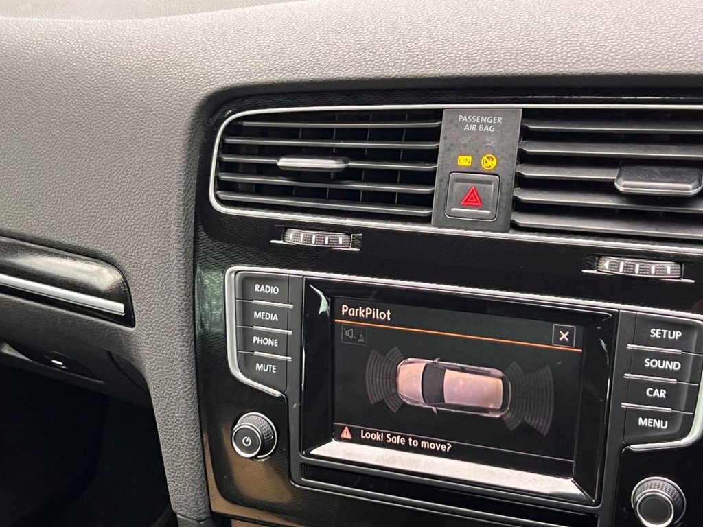 Used Volkswagen Golf 2014 for sale - 76520564: Photo 19