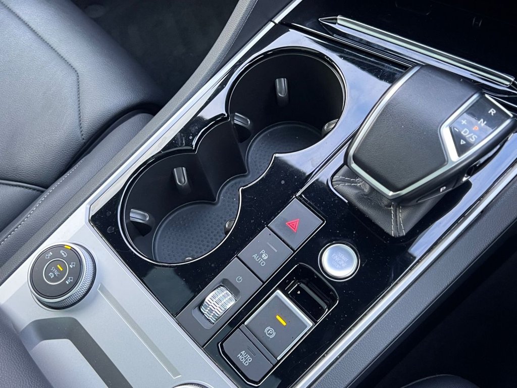 Used Volkswagen Touareg 2023 for sale - 77027535: Photo 24