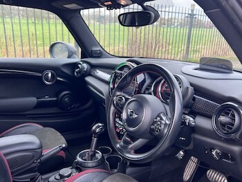 Used MINI Hatch 2016 for sale - 77608987: Photo