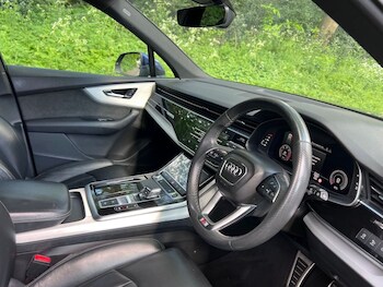 Used Audi Q7 2021 for sale - 78418497: Photo