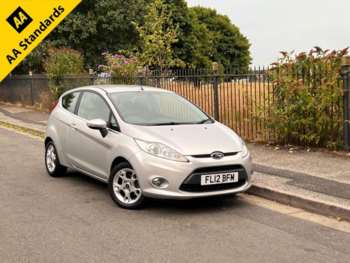 2012 (12) - 1.25 Zetec Hatchback 3dr Petrol Manual (129 g/km, 81 bhp)