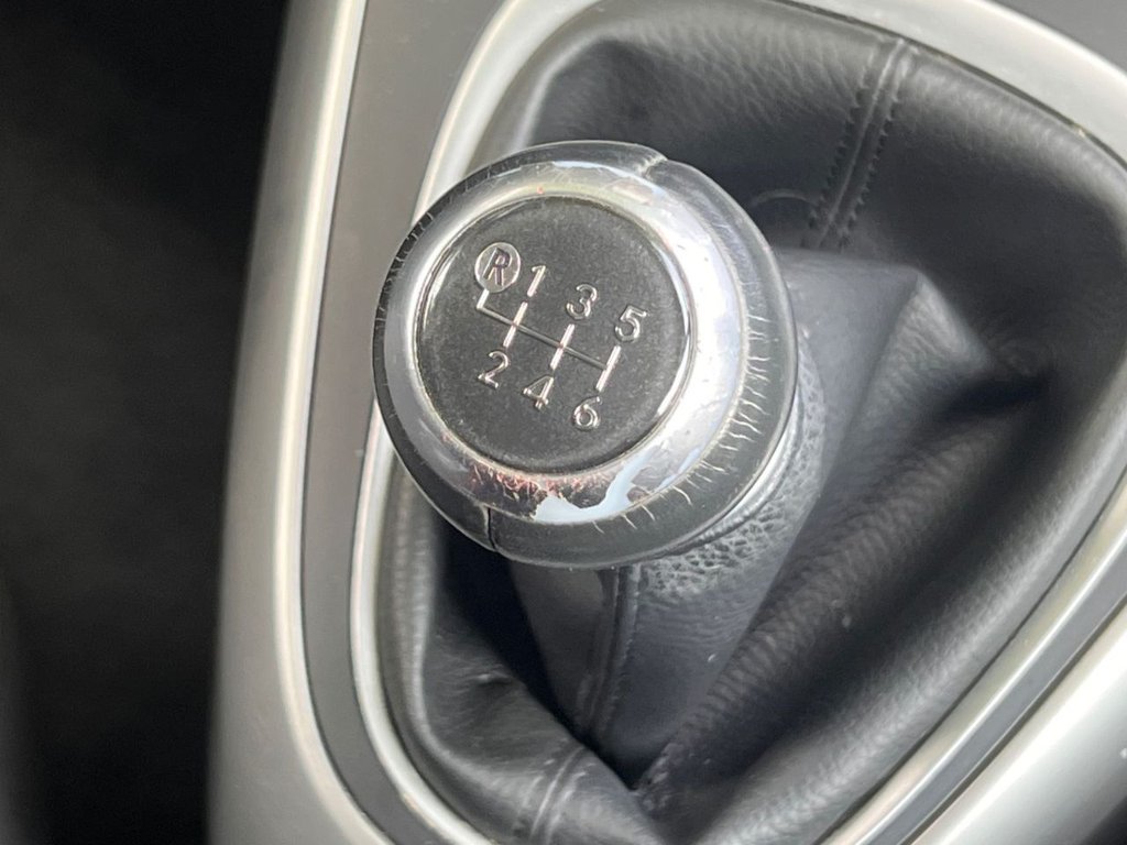 Used Toyota Verso 2015 for sale - 77212325: Photo 18