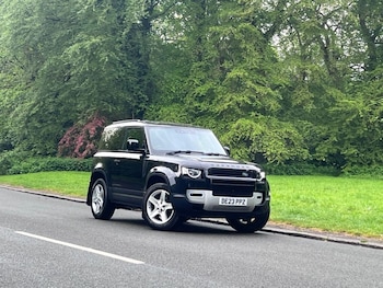 Used Land Rover Defender 2023 for sale - 78534088: Photo