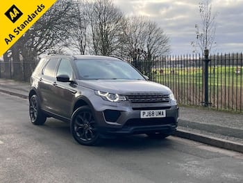 Used Land Rover Discovery Sport 2018 for sale - 79628732: Photo