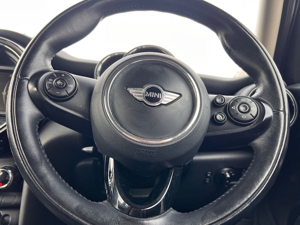 Used MINI Hatch 2017 for sale - 76203213: Photo 23