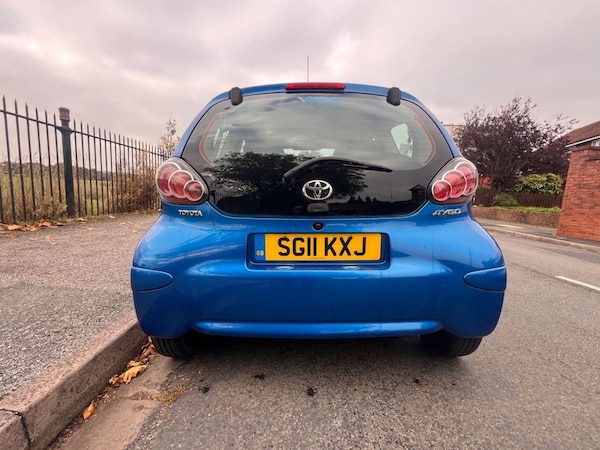 Used Toyota AYGO 2011 for sale - 76291132: Photo 9