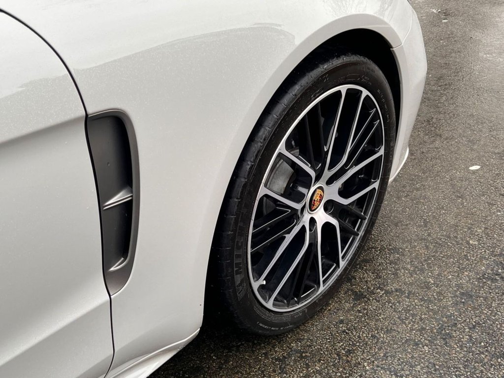 Used Porsche Panamera 2023 for sale - 76855224: Photo 12