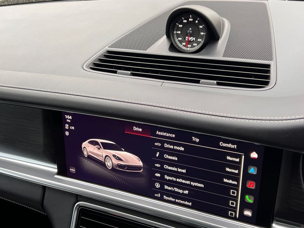 Used Porsche Panamera 2023 for sale - 76855224: Photo 24