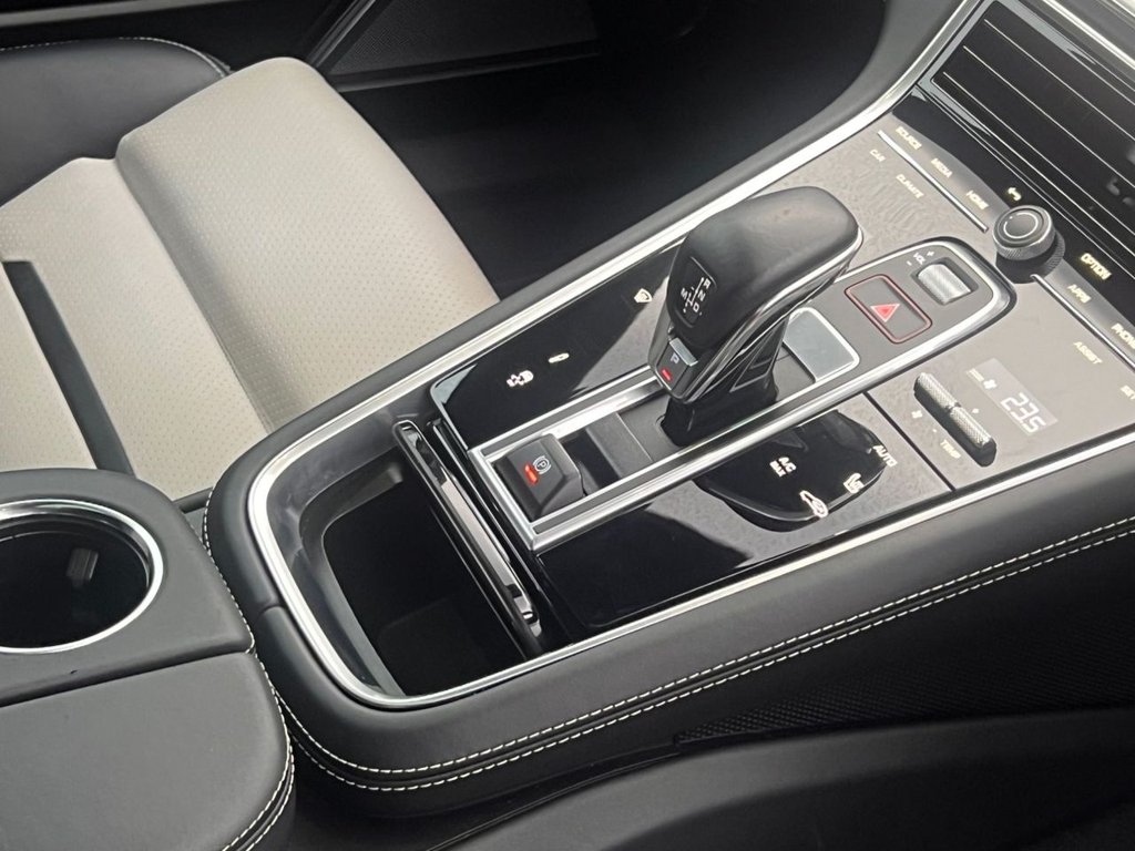 Used Porsche Panamera 2023 for sale - 76855224: Photo 27
