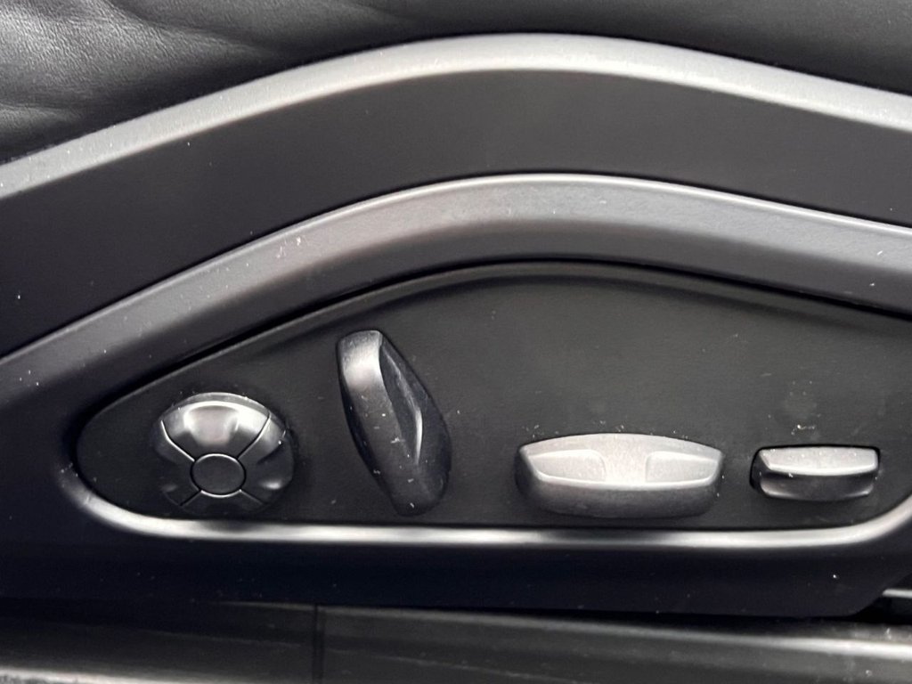 Used Porsche Panamera 2023 for sale - 76855224: Photo 32