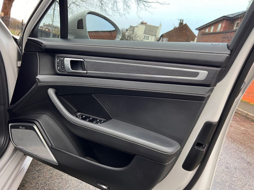 Used Porsche Panamera 2023 for sale - 76855224: Photo 38