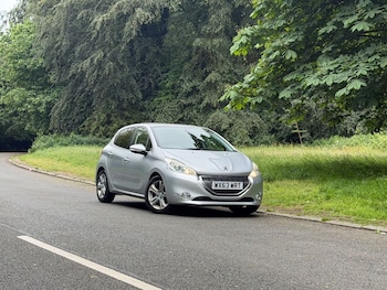 Used Peugeot 208 2013 for sale - 78805580: Photo