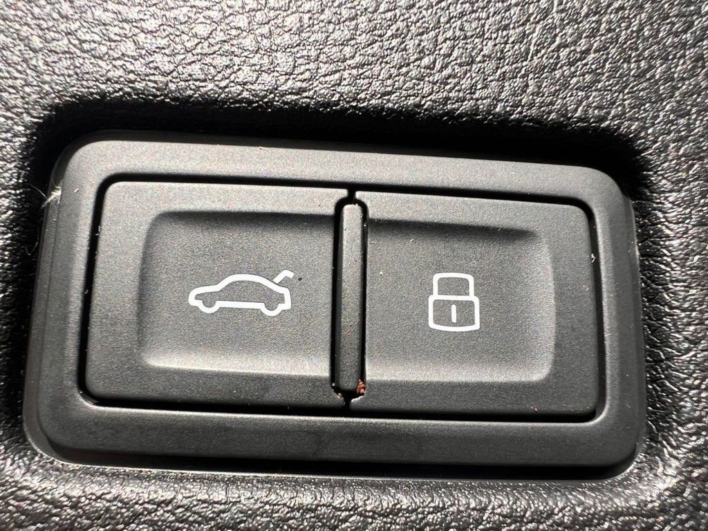 Used Audi Q8 2021 for sale - 77096366: Photo 32