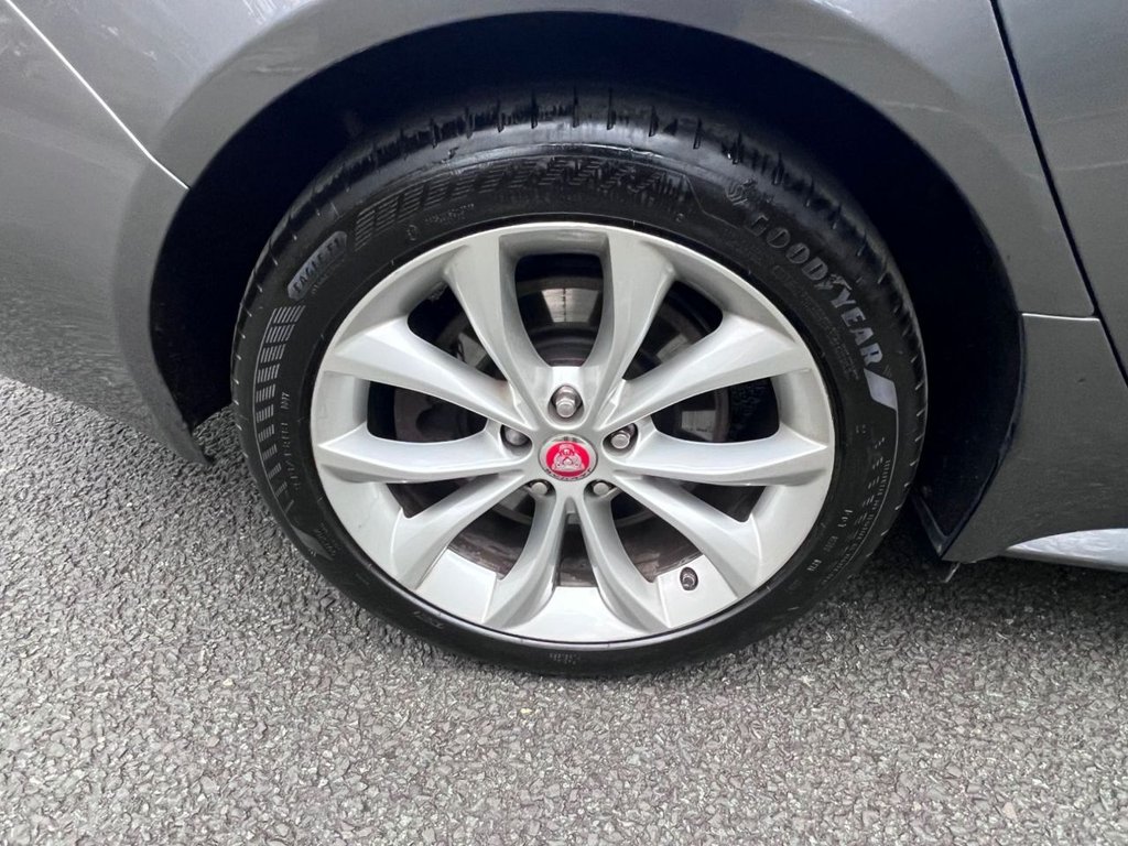 Used Jaguar XF 2017 for sale - 77680476: Photo 19