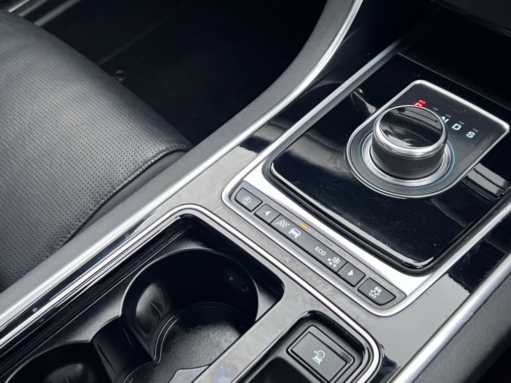 Used Jaguar XF 2017 for sale - 77680476: Photo 24