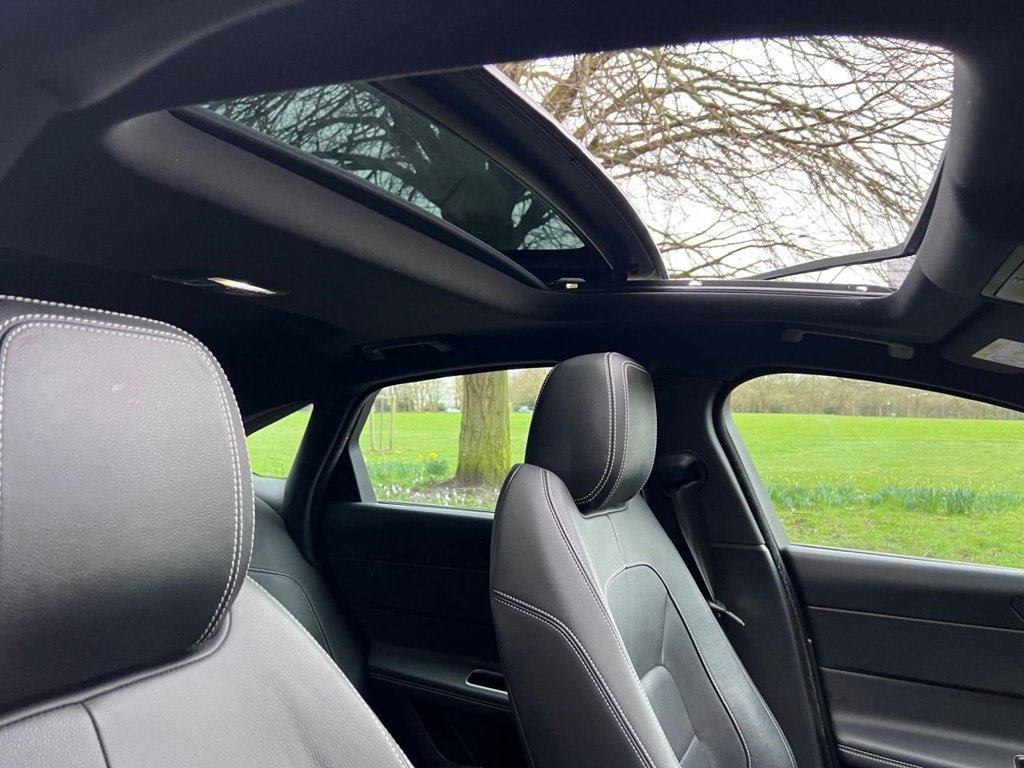 Used Jaguar XF 2017 for sale - 77680476: Photo 25