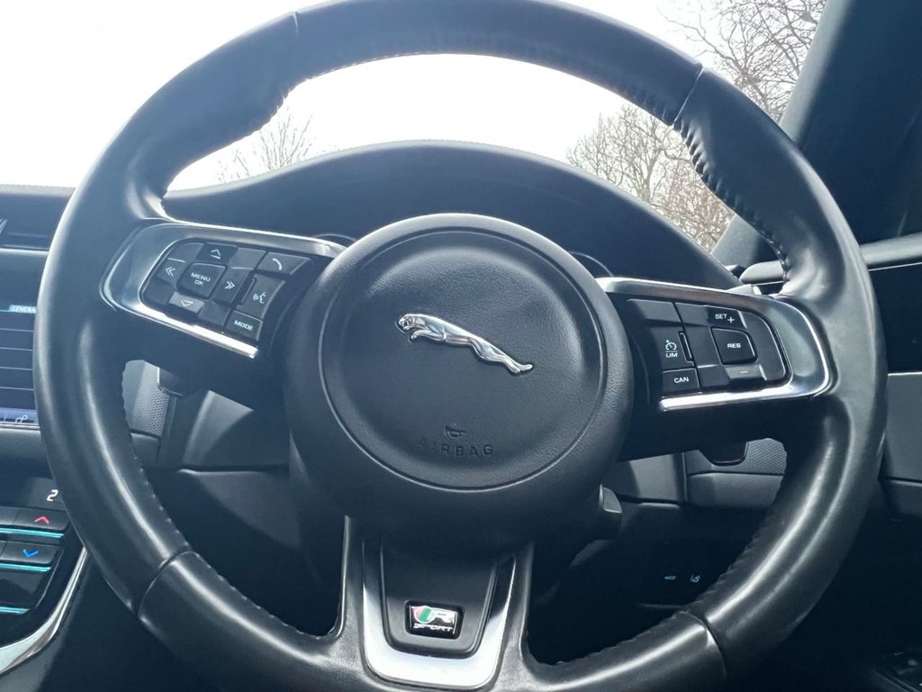 Used Jaguar XF 2017 for sale - 77680476: Photo 30