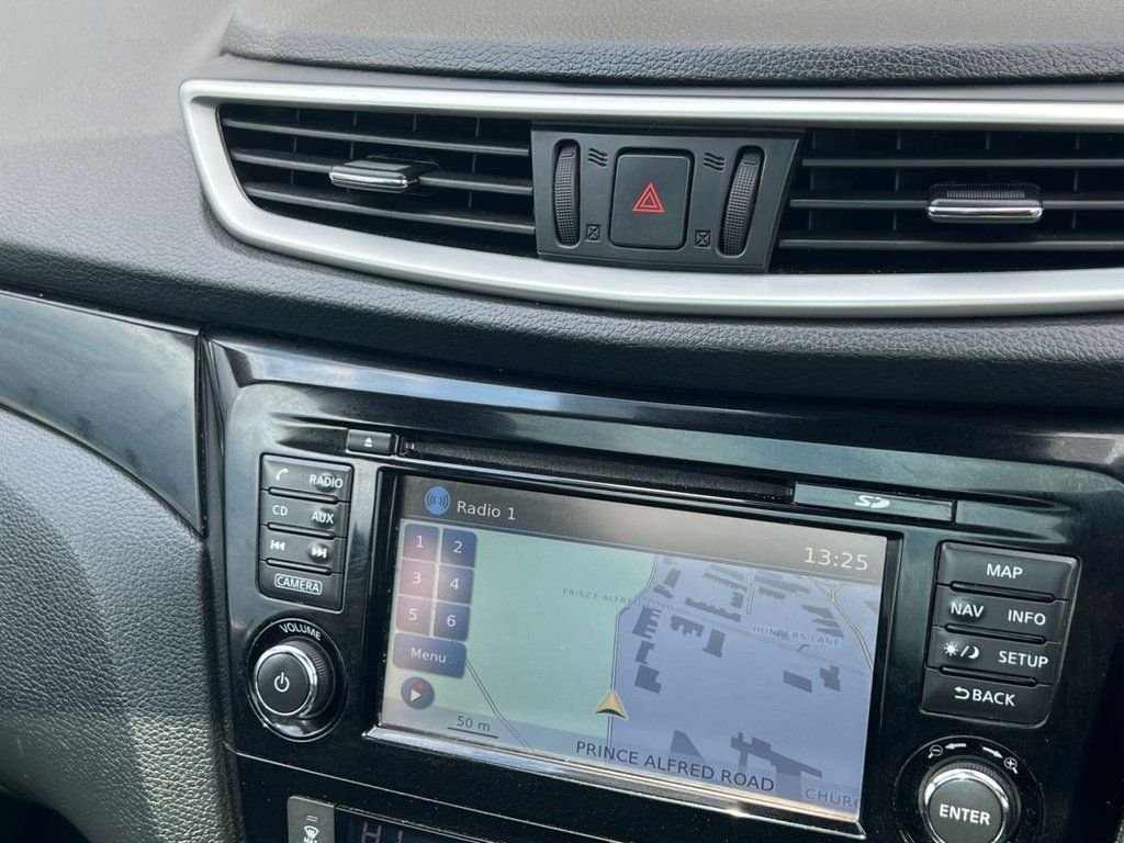 Used Nissan Qashqai 2015 for sale - 77805972: Photo 14