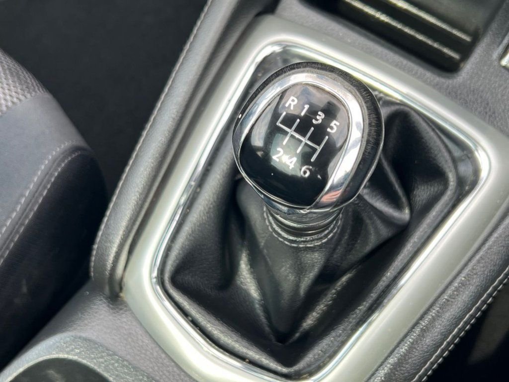 Used Nissan Qashqai 2015 for sale - 77805972: Photo 17