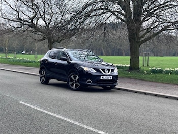 Used Nissan Qashqai 2015 for sale - 77805972: Photo