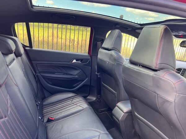 Used Peugeot 308 2017 for sale - 76057044: Photo 10