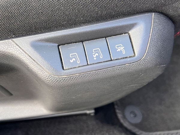 Used Peugeot 308 2017 for sale - 76057044: Photo 14