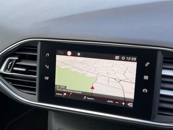 Used Peugeot 308 2017 for sale - 76057044: Photo 16