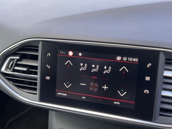 Used Peugeot 308 2017 for sale - 76057044: Photo 19