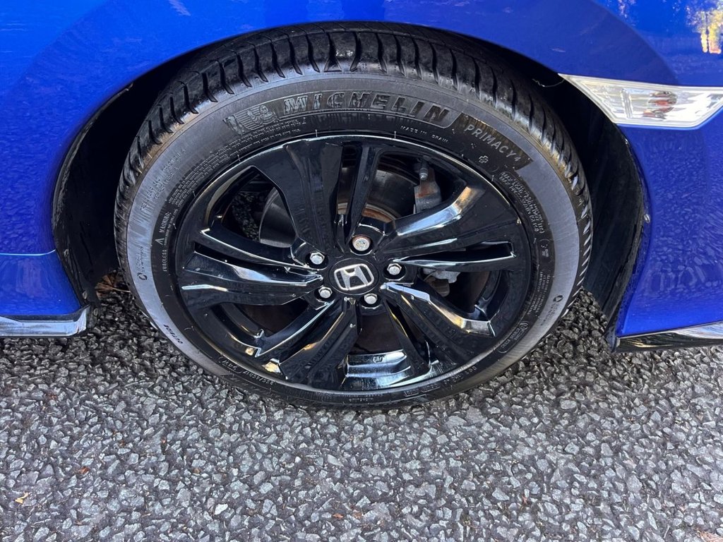 Used Honda Civic 2019 for sale - 76698240: Photo 17