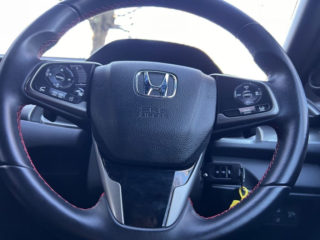 Used Honda Civic 2019 for sale - 76698240: Photo 26
