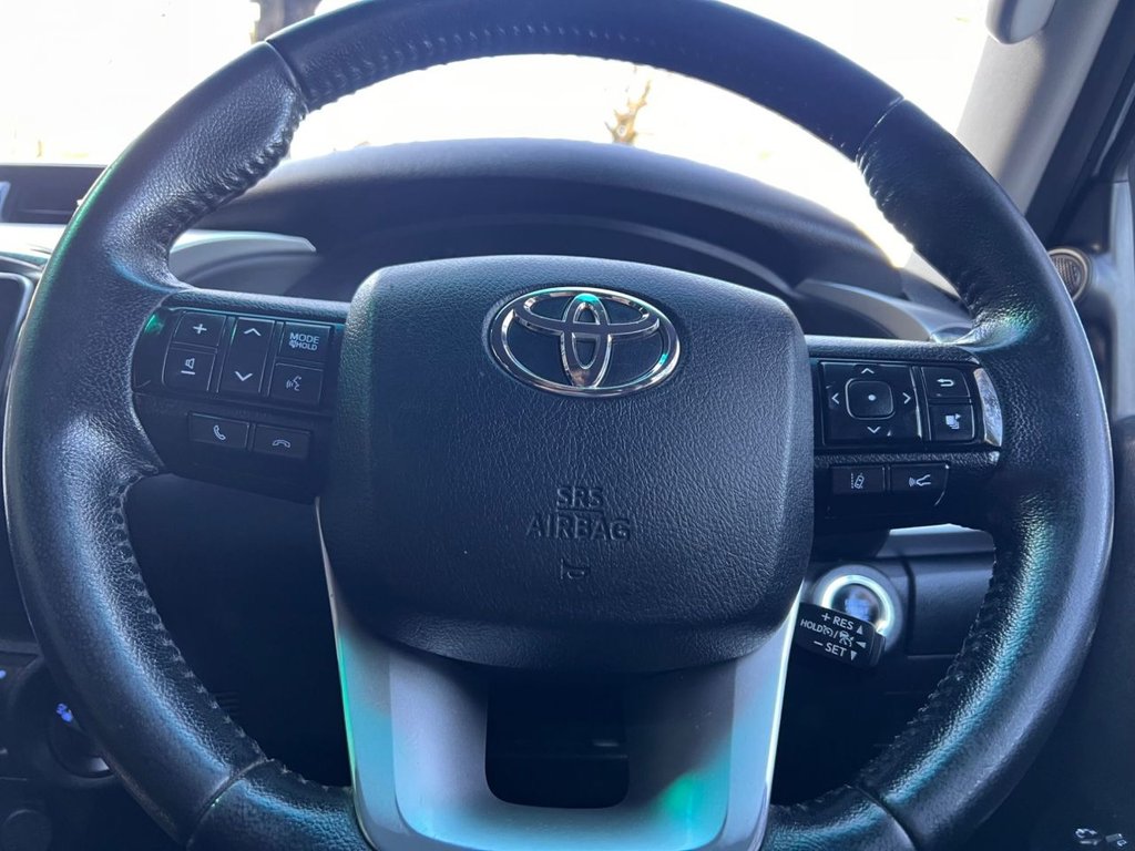 Used Toyota Hilux 2022 for sale - 76934639: Photo 24