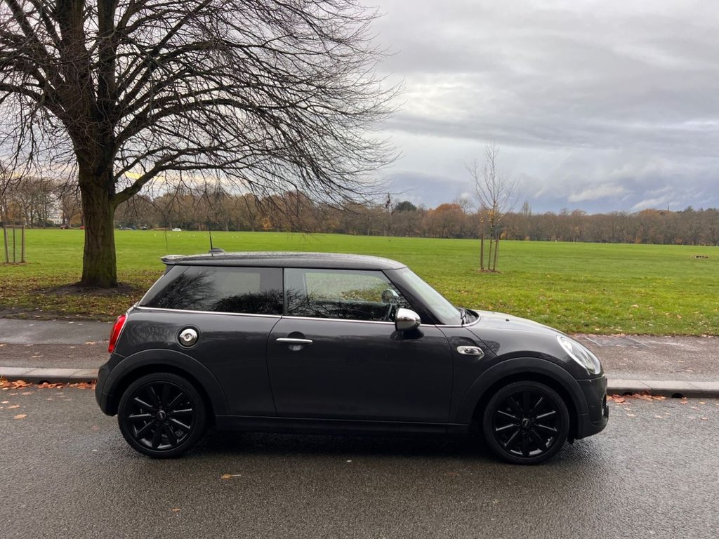 Used MINI Hatch 2014 for sale - 76535409: Photo 5